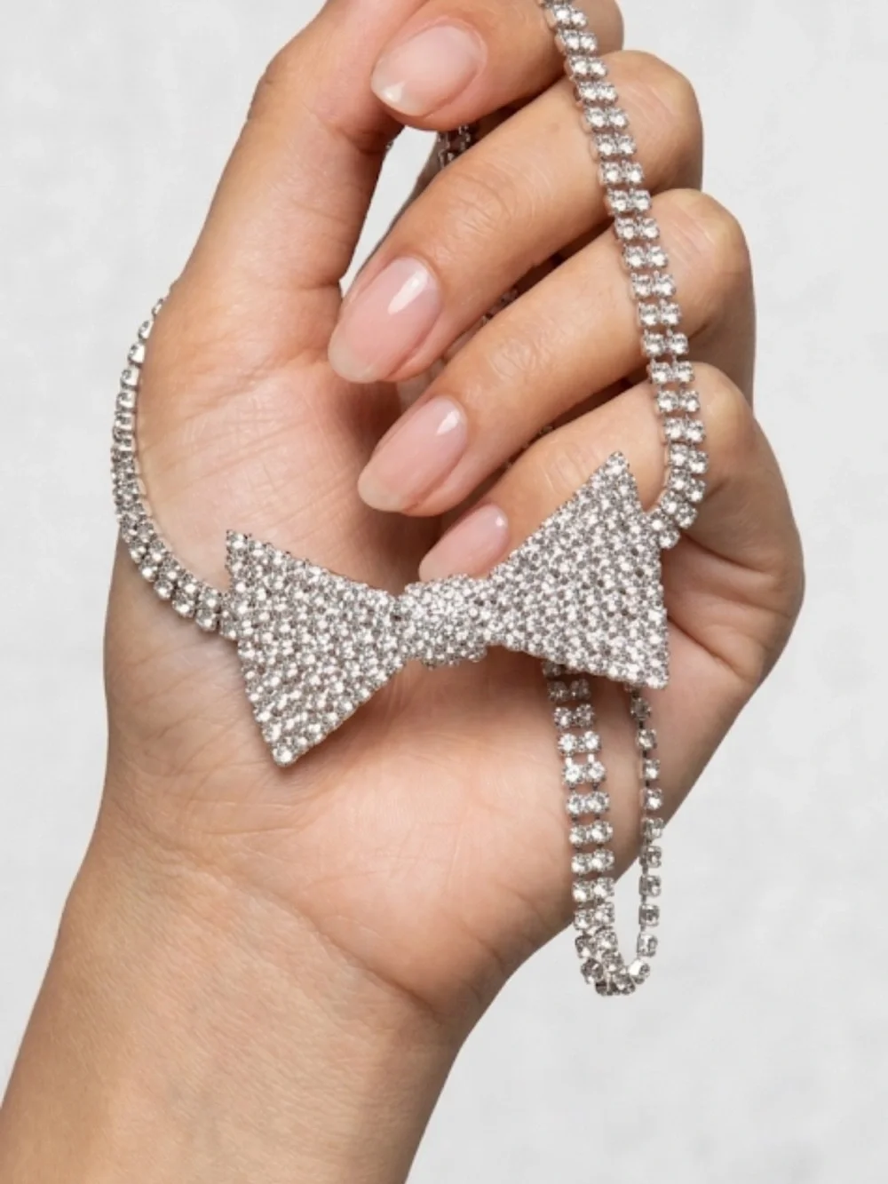 NWT Silver Crystal Bow Choker Necklace Sparkling Rhinestone Statement Coquette⁠